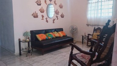 Casa Independiente de 3 habitaciones en venta en Mantilla, Arroyo Naranjo, La Habana