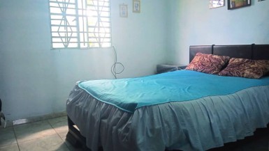 Casa Independiente de 3 habitaciones en venta en Mantilla, Arroyo Naranjo, La Habana