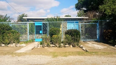 Casa Independiente de 3 habitaciones en venta en Mantilla, Arroyo Naranjo, La Habana