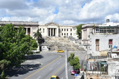 Apartamento de 2 habitaciones en venta en Vedado, Plaza de la Revolución, La Habana