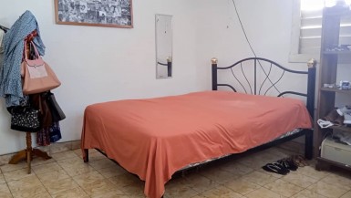 Casa de 2 habitaciones en venta en Santos Suárez, Diez de Octubre, La Habana