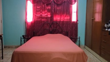 Casa de 2 habitaciones en venta en Santos Suárez, Diez de Octubre, La Habana