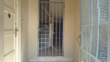 Casa de 2 habitaciones en venta en Santos Suárez, Diez de Octubre, La Habana