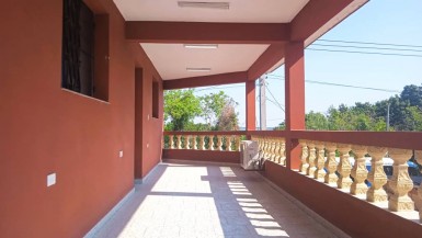 Casa Independiente de 4 habitaciones en venta en Bacuranao, Guanabacoa, La Habana