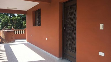 Casa Independiente de 4 habitaciones en venta en Bacuranao, Guanabacoa, La Habana