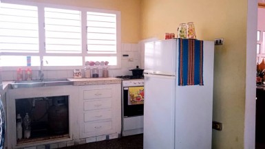 Casa de 2 habitaciones en venta en La Lisa, La Habana