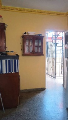 Casa de 2 habitaciones en venta en La Lisa, La Habana