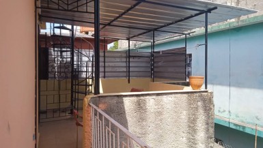 Casa de 2 habitaciones en venta en La Lisa, La Habana