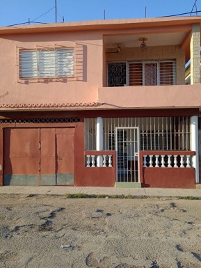 Casa de 2 habitaciones en venta en La Lisa, La Habana
