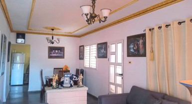 Casa de 2 habitaciones en venta en La Lisa, La Habana