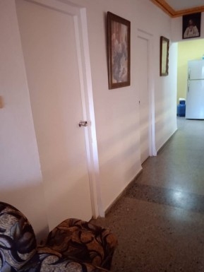 Casa de 2 habitaciones en venta en La Lisa, La Habana