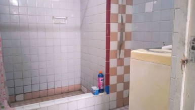 Casa Independiente de 2 habitaciones en venta en Delicias, San Miguel del Padrón, La Habana