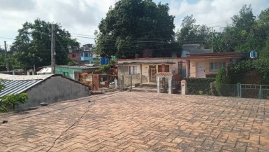 Casa Independiente de 2 habitaciones en venta en Delicias, San Miguel del Padrón, La Habana