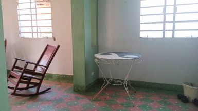 Casa Independiente de 2 habitaciones en venta en Delicias, San Miguel del Padrón, La Habana