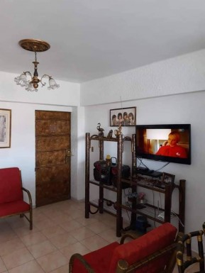 Apartamento de 2 habitaciones en venta en Nuevo Vedado, Plaza de la Revolución, La Habana