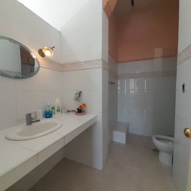 Casa de 7 habitaciones en venta en Diez de Octubre, La Habana