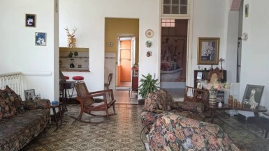 Casa de 7 habitaciones en venta en Diez de Octubre, La Habana