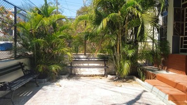 Apartamento de 4 habitaciones en venta en Vedado, Plaza de la Revolución, La Habana