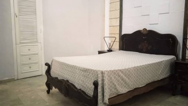 Apartamento de 4 habitaciones en venta en Vedado, Plaza de la Revolución, La Habana