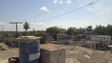 Casa de 3 habitaciones en venta en Poey, Arroyo Naranjo, La Habana