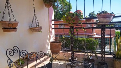 Casa de 3 habitaciones en venta en Poey, Arroyo Naranjo, La Habana