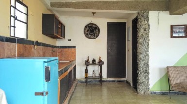 Casa de 3 habitaciones en venta en Poey, Arroyo Naranjo, La Habana