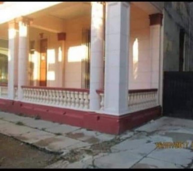 Casa Colonial de 7 habitaciones en venta en Plaza de la Revolución, La Habana