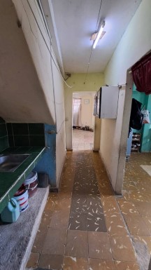 Biplanta de 3 habitaciones en venta en Los Sitios, Centro Habana, La Habana