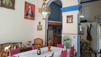 Casa de 7 habitaciones en venta en Dragones, Centro Habana, La Habana
