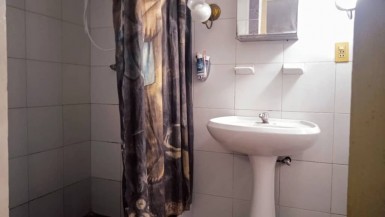 Casa de 7 habitaciones en venta en Dragones, Centro Habana, La Habana