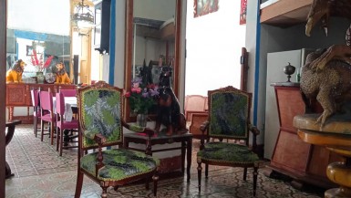 Casa de 7 habitaciones en venta en Dragones, Centro Habana, La Habana