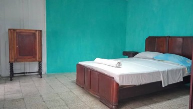 Casa de 7 habitaciones en venta en Dragones, Centro Habana, La Habana