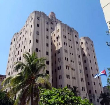 Apartamento de 4 habitaciones en venta en Plaza de la Revolución, La Habana