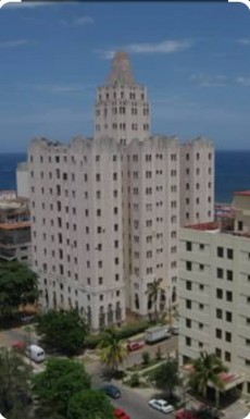 Apartamento de 4 habitaciones en venta en Plaza de la Revolución, La Habana