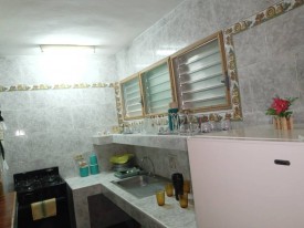 Duplex with 4 bedrooms for sale in Cárdenas, Matanzas - 2