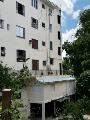 Apartamento de 3 habitaciones en venta en Nuevo Vedado, Plaza de la Revolución, La Habana