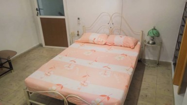 Casa de 2 habitaciones en venta en Cerro, La Habana