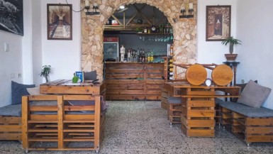 Casa Independiente de 4 habitaciones en venta en Ampliación Almendares, Playa, La Habana