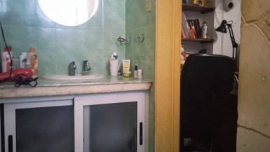 Casa Independiente de 4 habitaciones en venta en Ampliación Almendares, Playa, La Habana