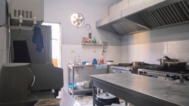 Casa Independiente de 4 habitaciones en venta en Ampliación Almendares, Playa, La Habana