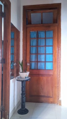 Casa Independiente de 4 habitaciones en venta en Ampliación Almendares, Playa, La Habana