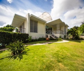 Detached House with 4 bedrooms for sale in Nuevo Vedado, Plaza de la Revolución, La Habana