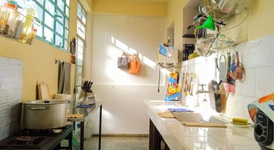 Casa de 3 habitaciones en venta en La Ceiba, Playa, La Habana