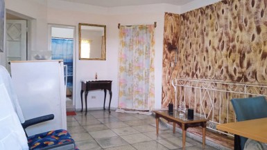 Casa de 3 habitaciones en venta en La Ceiba, Playa, La Habana