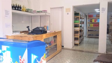 Commercial Space with 2 bedrooms for sale in Buenavista, Playa, La Habana