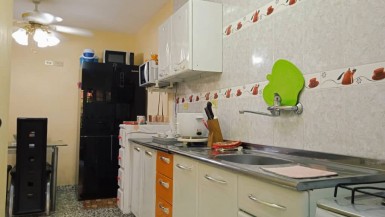Apartamento de 2 habitaciones en venta en DBeche, Guanabacoa, La Habana