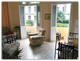 Casa Colonial de 4 habitaciones en venta en Vedado, Plaza de la Revolución, La Habana - 2