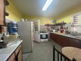 Apartamento de 4 habitaciones en venta en Vedado, Plaza de la Revolución, La Habana