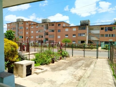 Apartment with 2 bedrooms for sale in Arroyo Naranjo, La Habana