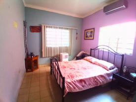 Detached House with 4 bedrooms for sale in Ampliación del Sevillano, Arroyo Naranjo, La Habana - Thumbnail 17